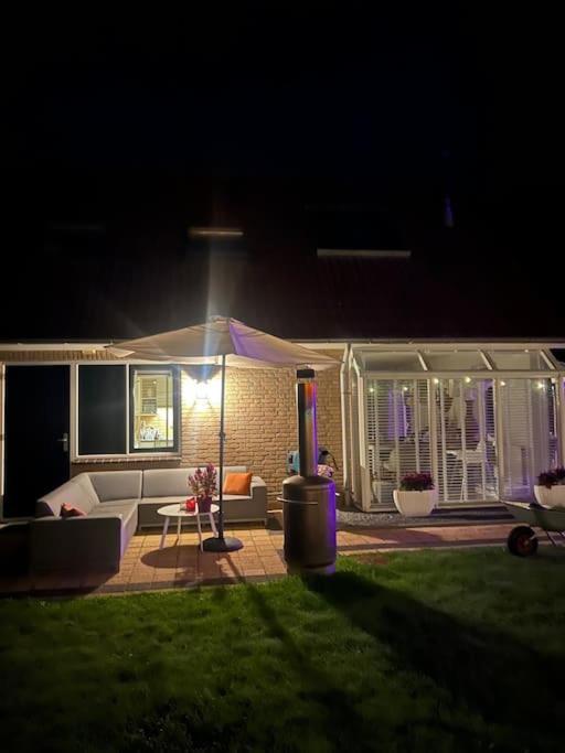 Villa June Rosy Wijchen Exterior foto